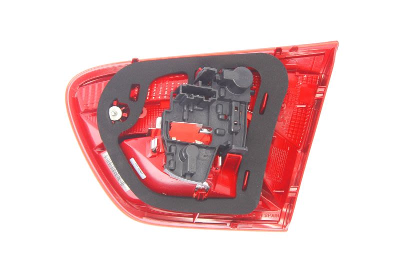Lampa tylna zespolona MAGNETI MARELLI 714000028530