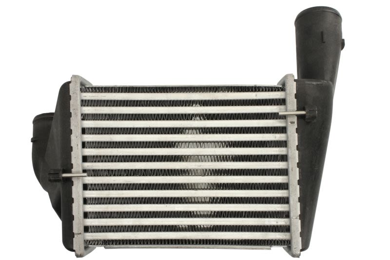 Chłodnica powietrza intercooler NRF 309031