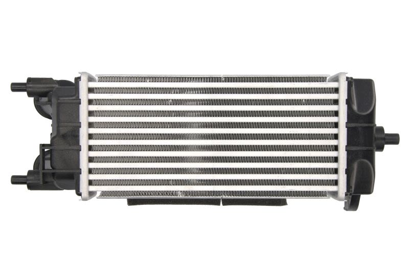 Chłodnica powietrza intercooler NISSENS 961509