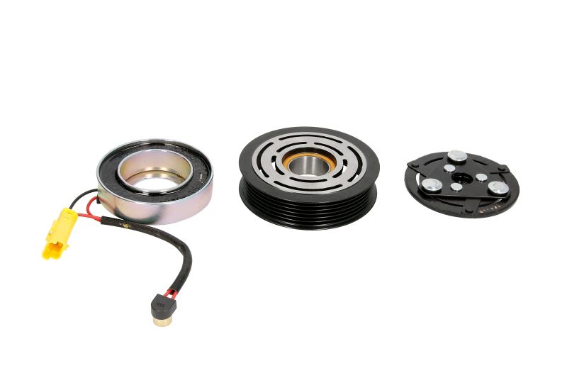 Sprzęgło elektromagnetyczne kompresora THERMOTEC KTT040299