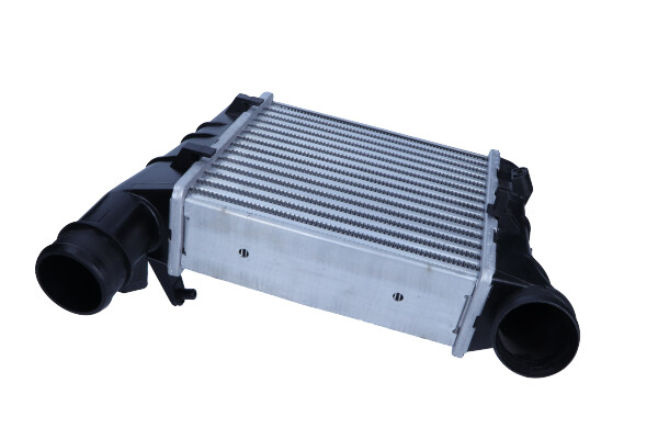 Chłodnica powietrza intercooler MAXGEAR AC680187