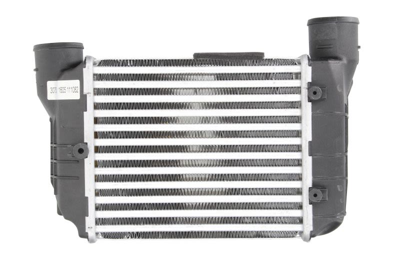 Chłodnica powietrza intercooler NRF 30753