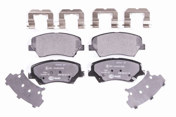 Klocki hamulcowe HELLA 8DB 355 021-781