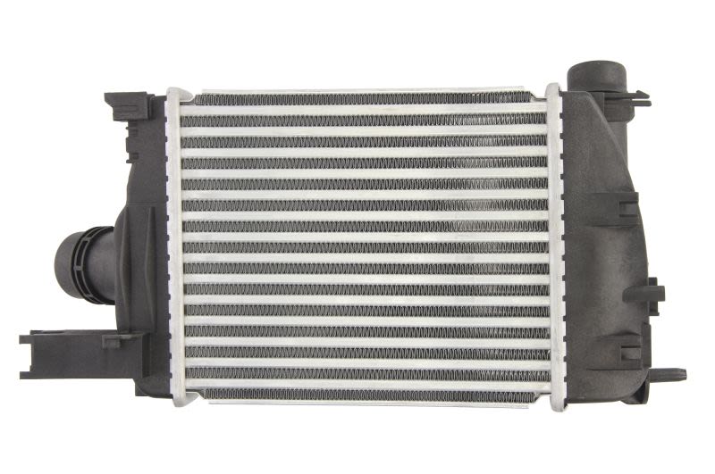 Chłodnica powietrza intercooler NISSENS 96328