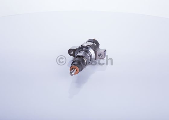 Końcówka wtrysku BOSCH 0 445 120 054