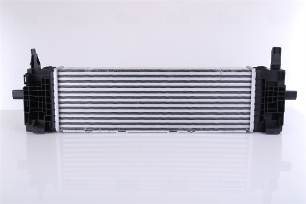 Chłodnica powietrza intercooler NISSENS 961591