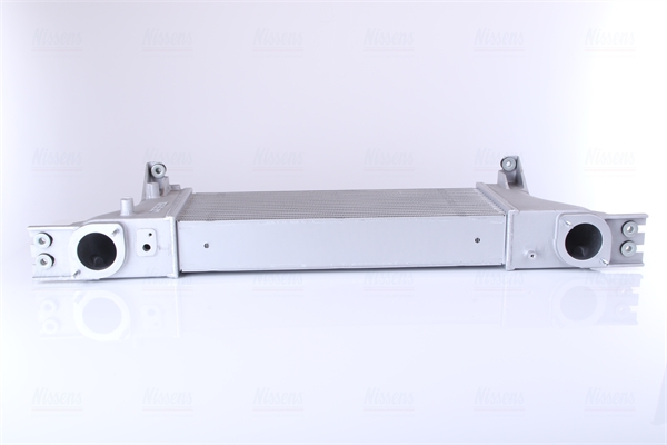 Chłodnica powietrza intercooler NISSENS 961251