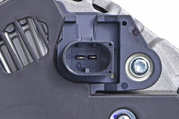 Alternator HELLA 8EL 015 637-161