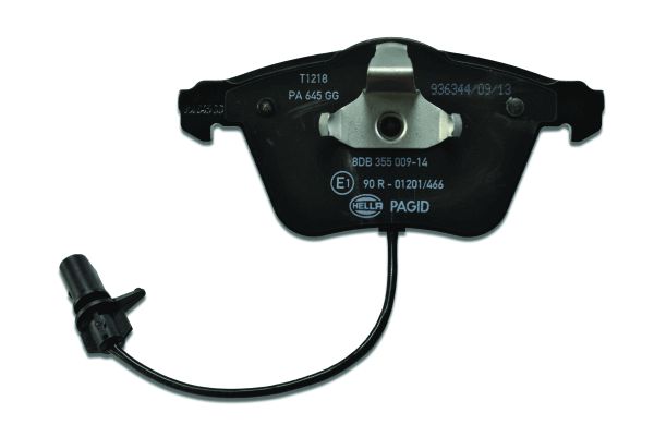 Klocki hamulcowe HELLA 8DB 355 009-141