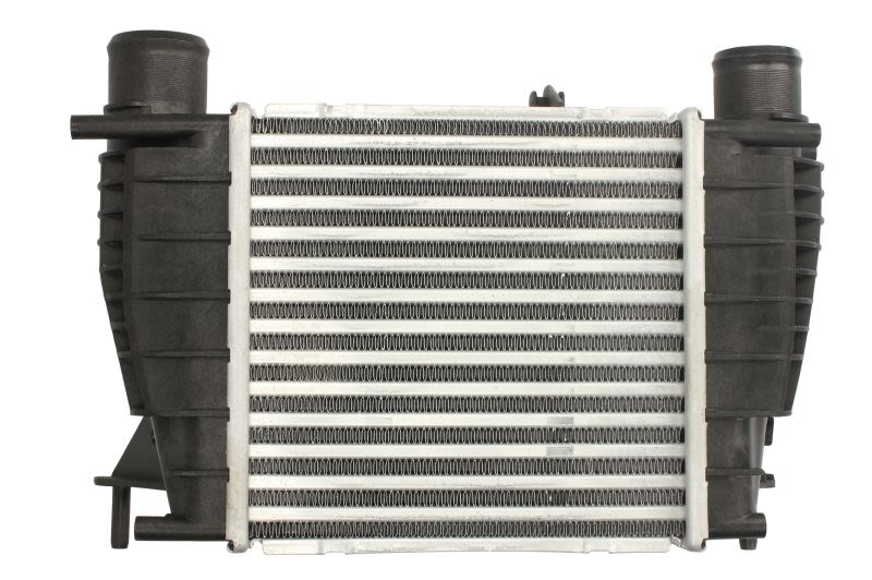 Chłodnica powietrza intercooler NISSENS 96396