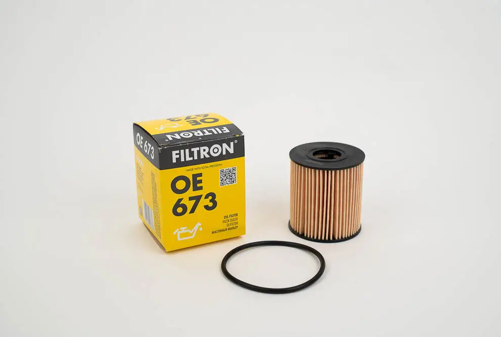 Filtr oleju FILTRON OE673