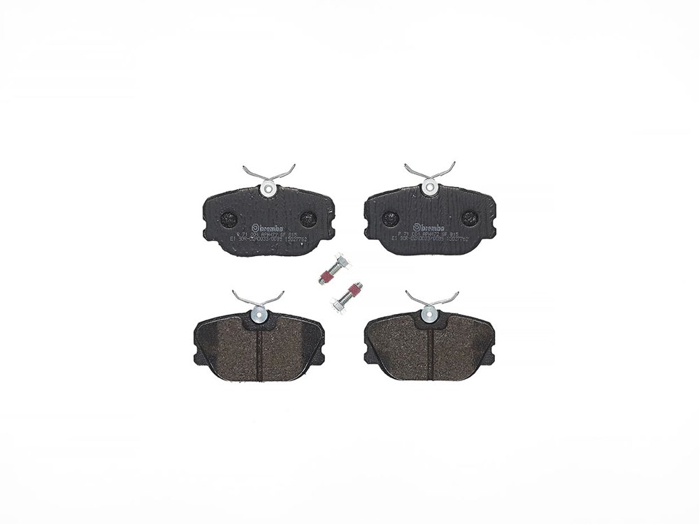 Klocki hamulcowe BREMBO P 71 004