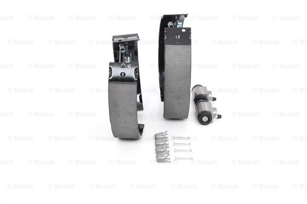 Szczęki hamulcowe BOSCH 0 204 114 687