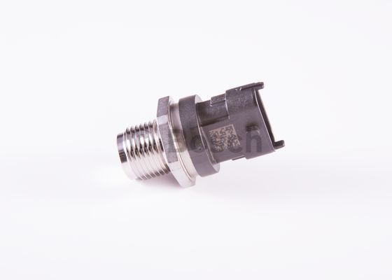 Czujnik ciśnienia paliwa BOSCH 0 281 006 053