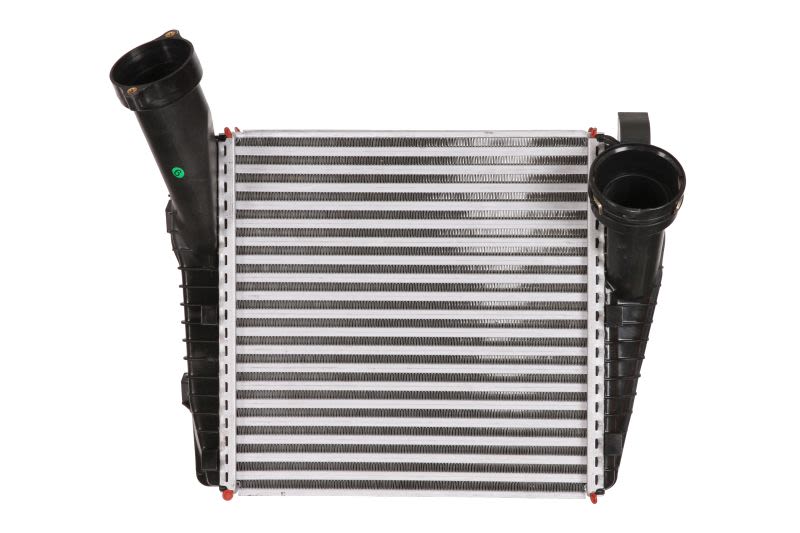 Chłodnica powietrza intercooler NRF 30178
