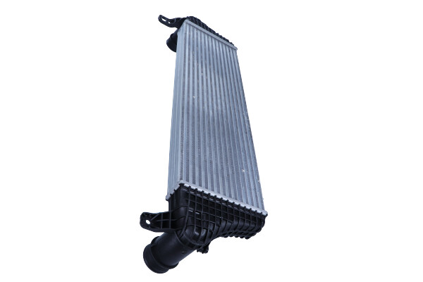 Chłodnica powietrza intercooler MAXGEAR AC673150