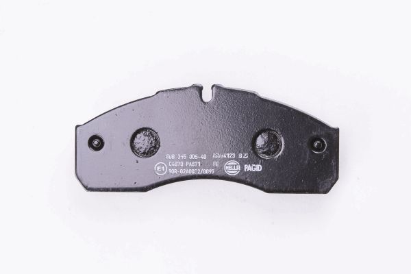 Klocki hamulcowe HELLA 8DB 355 005-401