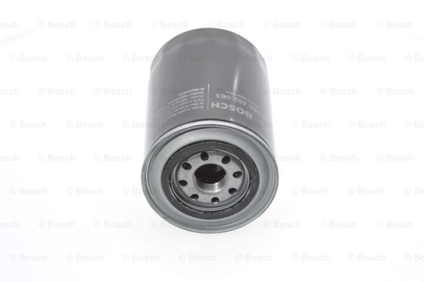 Filtr oleju BOSCH 0 986 452 063