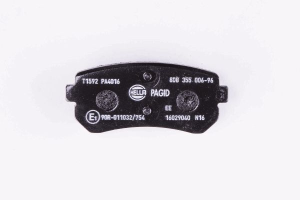 Klocki hamulcowe HELLA 8DB 355 006-961