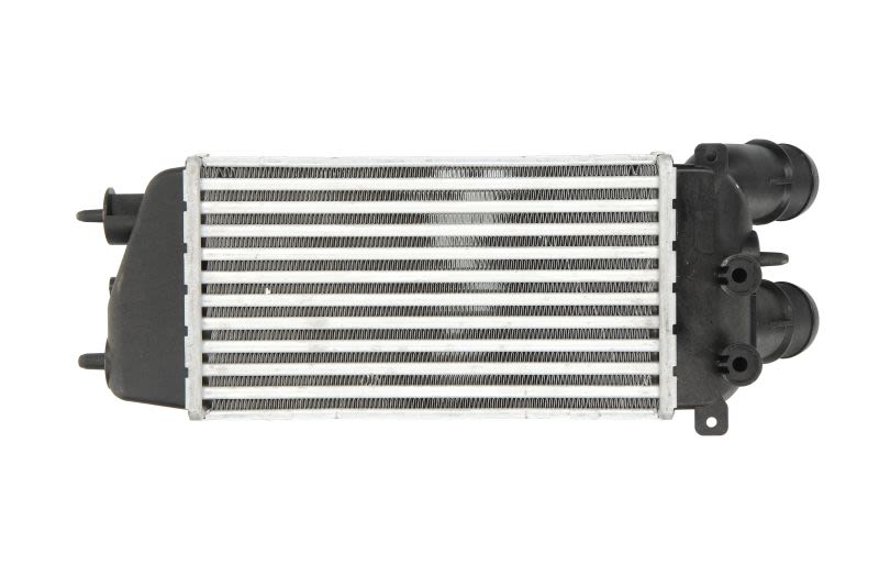 Chłodnica powietrza intercooler NISSENS 96495