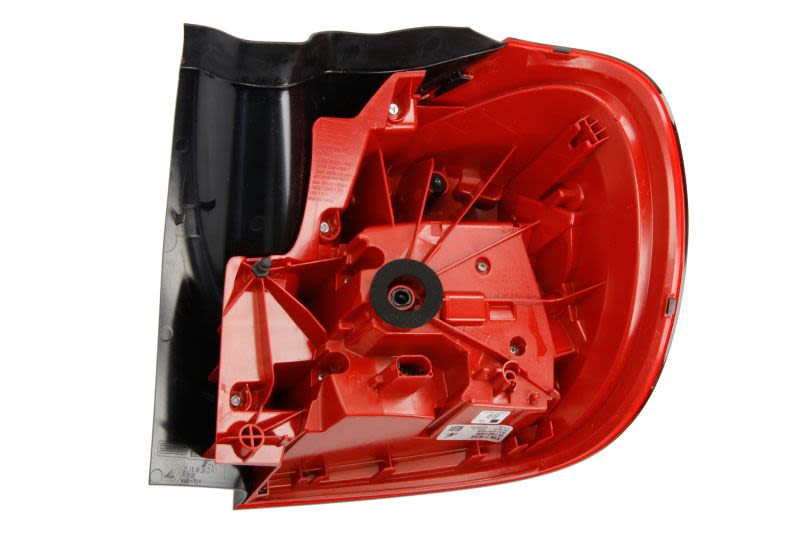 Lampa tylna zespolona MAGNETI MARELLI 714021130755