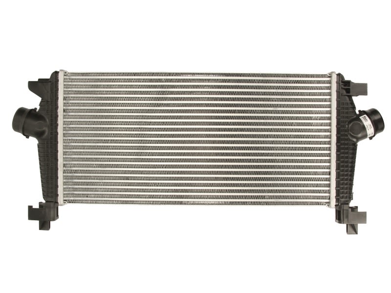 Chłodnica powietrza intercooler NISSENS 96556