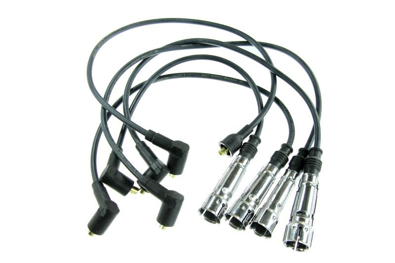 Przewody zapłonowe MAGNETI MARELLI 941318111155