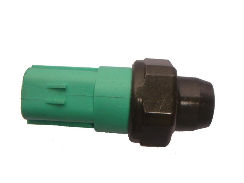 Czujnik ciśnienia układu klimatyzacji THERMOTEC KTT130015