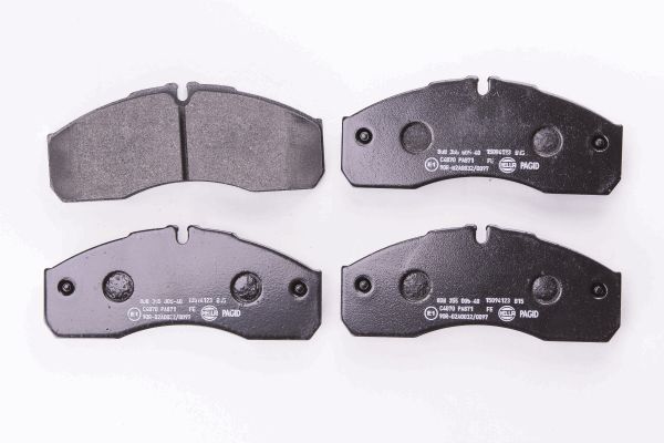Klocki hamulcowe HELLA 8DB 355 005-401