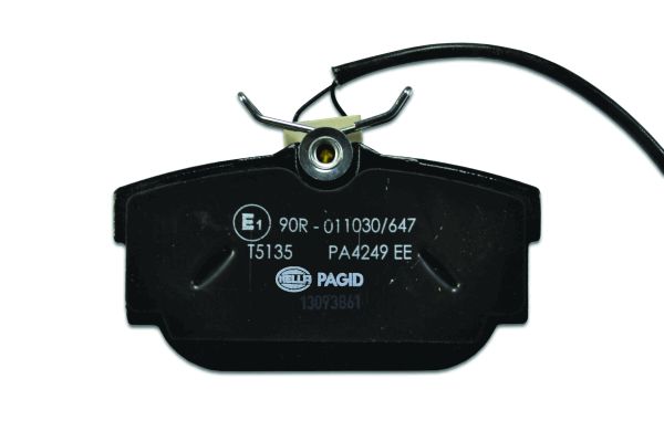 Klocki hamulcowe HELLA 8DB 355 018-571