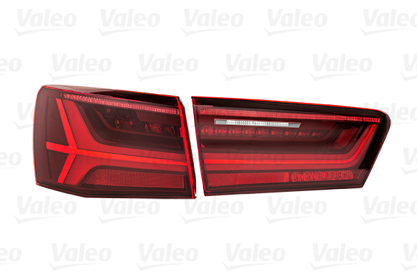 Lampa tylna zespolona VALEO 047018