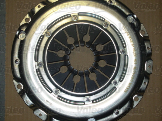 Zestaw sprzęgła VALEO 826678