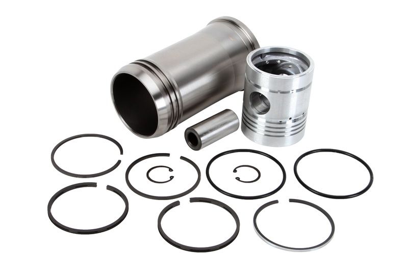 Zestaw naprawczy, tłoki / tuleje cylindrowe MAHLE 454 17 90