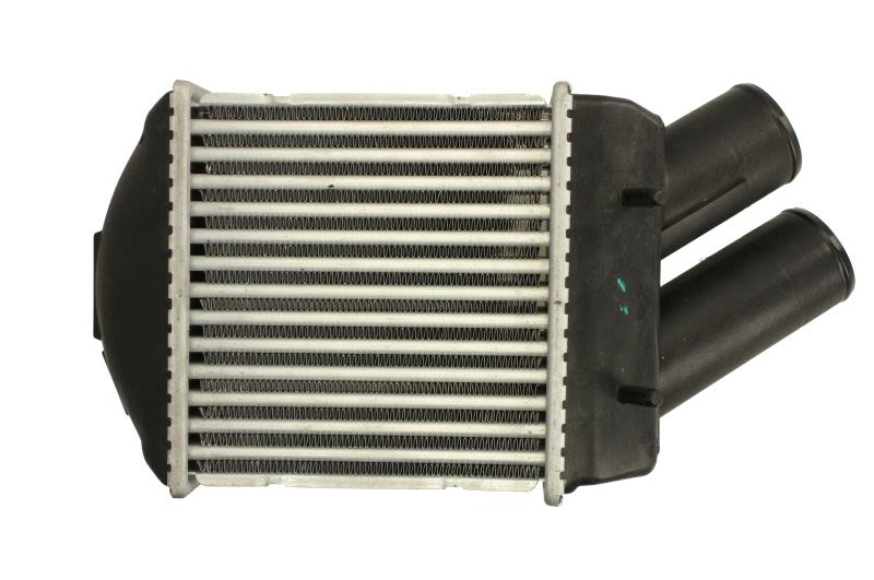 Chłodnica powietrza intercooler NISSENS 96855