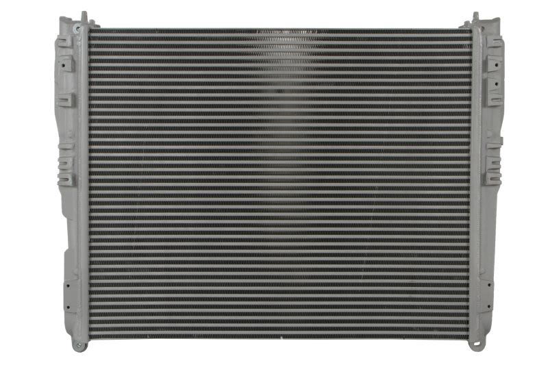 Chłodnica powietrza intercooler NISSENS 97081