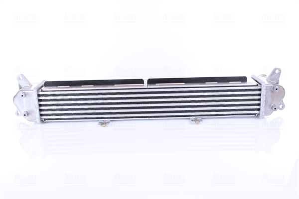 Chłodnica powietrza intercooler NISSENS 961490