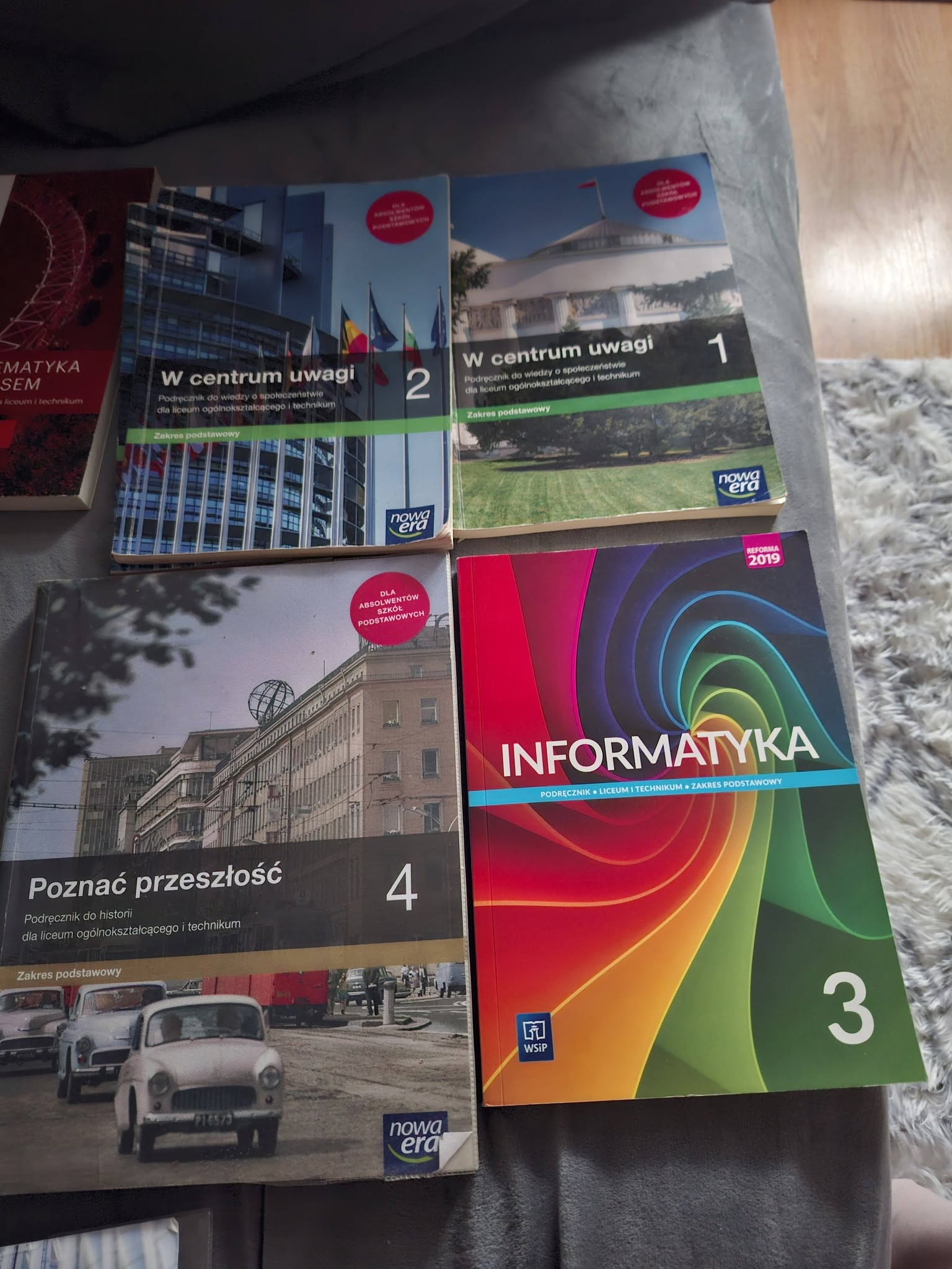 Podręczniki szkolne