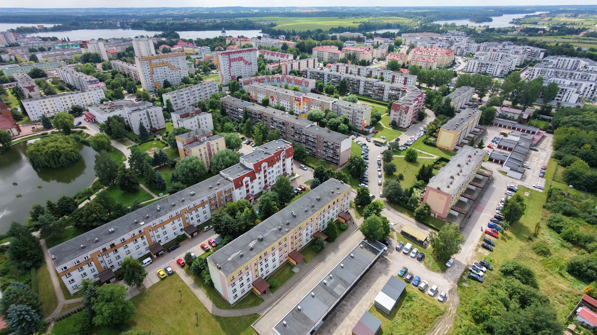 Z lekka pochytane bloki na północy II
