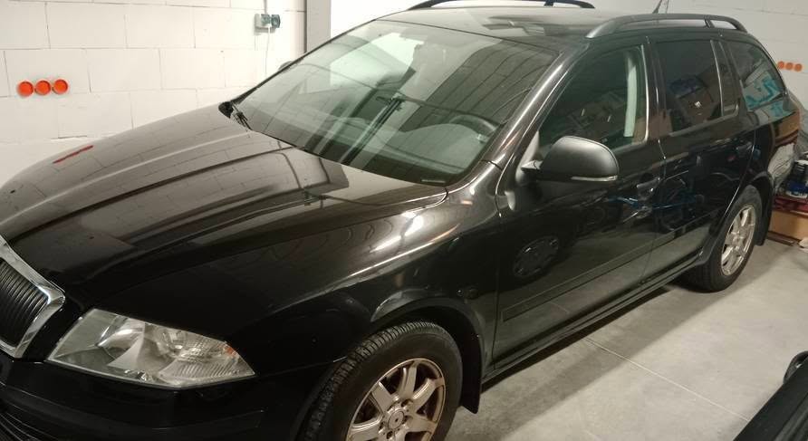 SKODA OCTAVIA II KOMBI
🗓️ Produkcja 2012 r.
⛽ 1,6 (102 KM) MPI, benzyna + LPG
🛢️ Butla LPG ważna do 2032.
🛞 125 tkm
🇵🇱 Salon PL
✅ Bezwypadkowa
🥇Sprawna, kompletna.
⚫ Kolor czarna perła.
📝 Umowa k/s.
💰