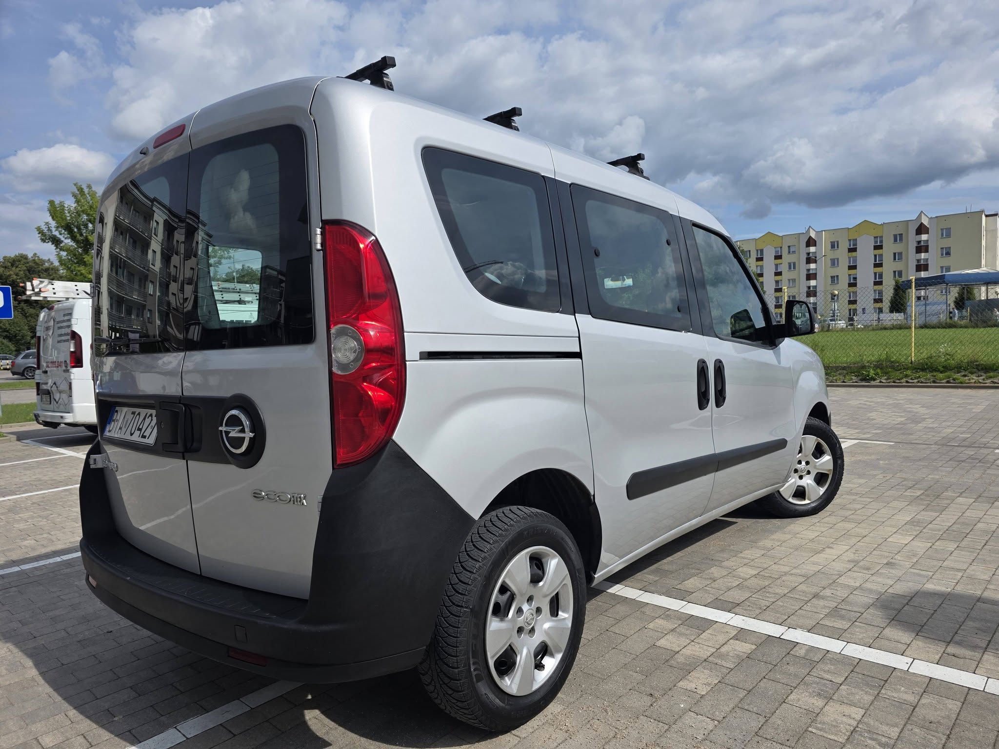 Opel Combo 1.3 cdti 90km z 2016r. Polski Salon 230.000 przebieg.  Zamiana na inne Auto. Priv