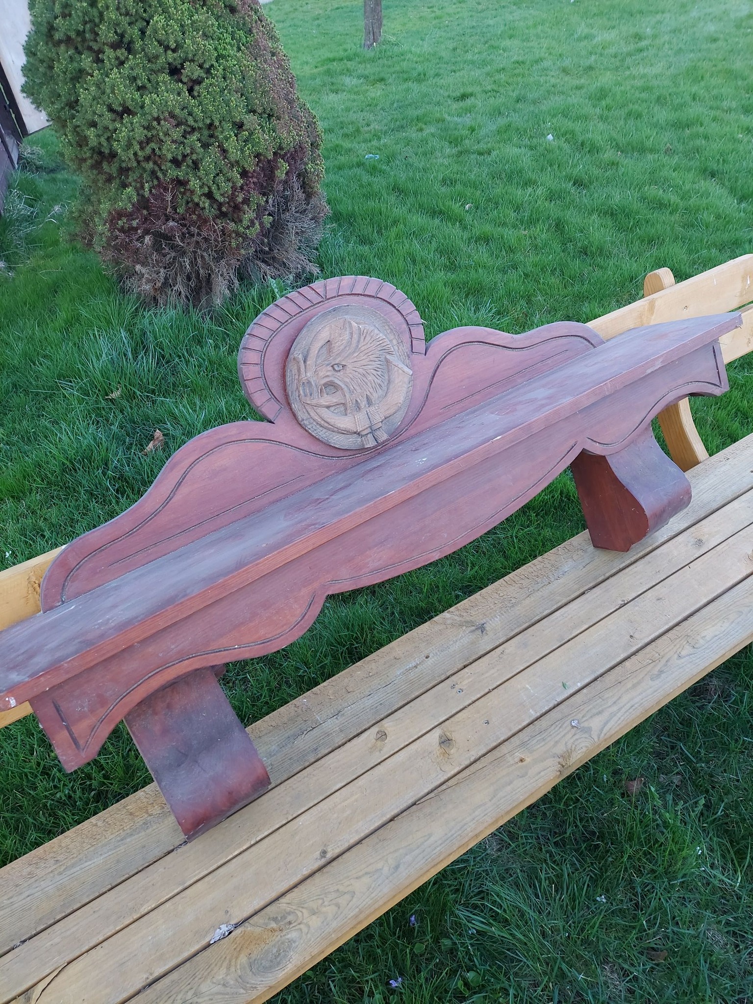 Półka ozdobna 150 zł