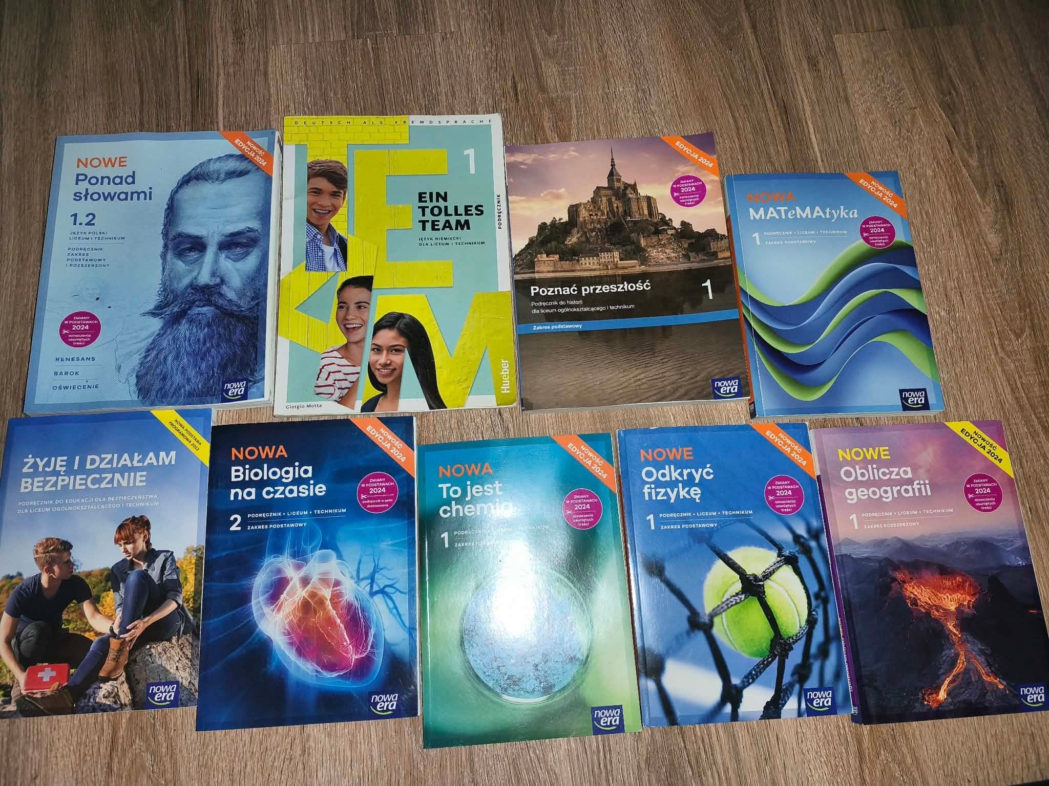 Sprzedam komplet książek