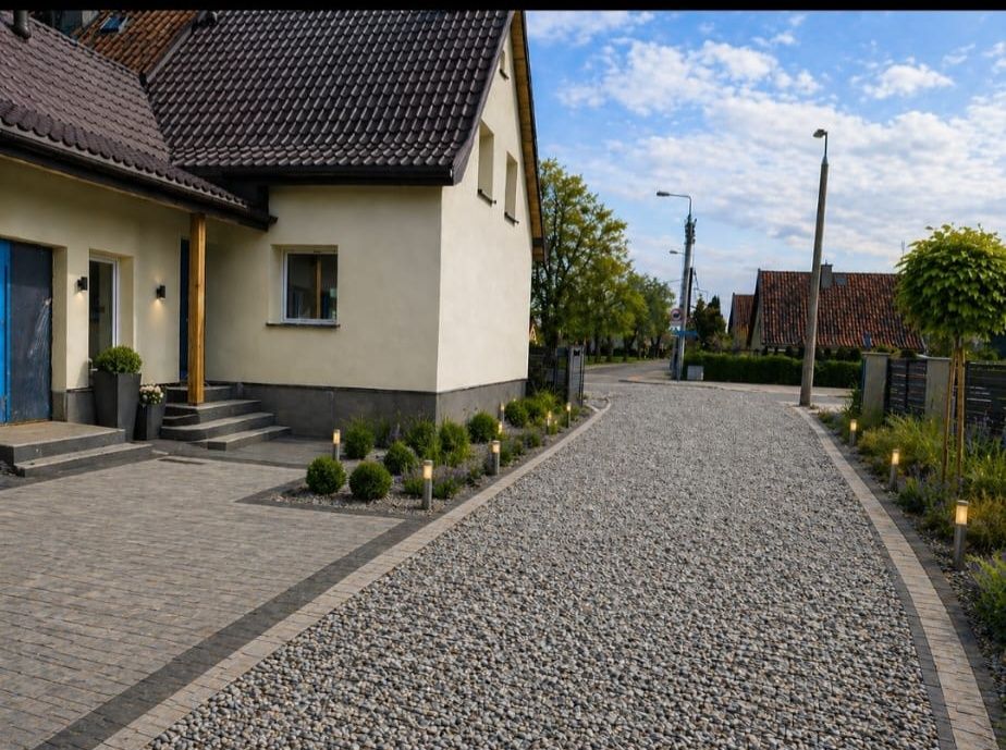 Zlecę wykonanie kostki brukowej przy domu (+ ew schody wejściowe)
Zdjęcie poglądowe

Proszę o kontakt telefoniczny

539 312 096 Ełk