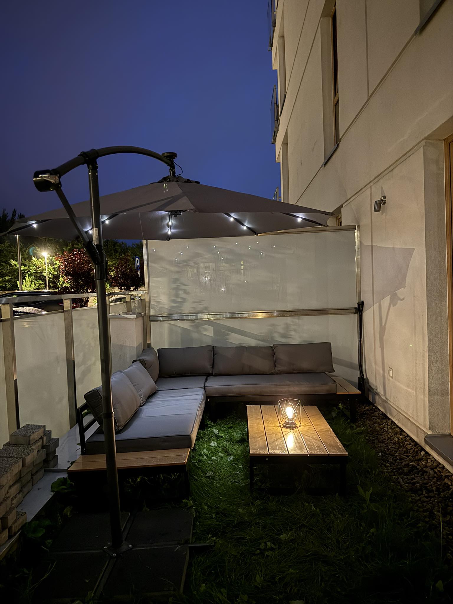 Sprzedam mieszkanie osiedle konieczki (symfonia) 66m z tarasem 30m + miejsce postojowe w garażu podziemnym z komórką lokatorską. 750 tys.