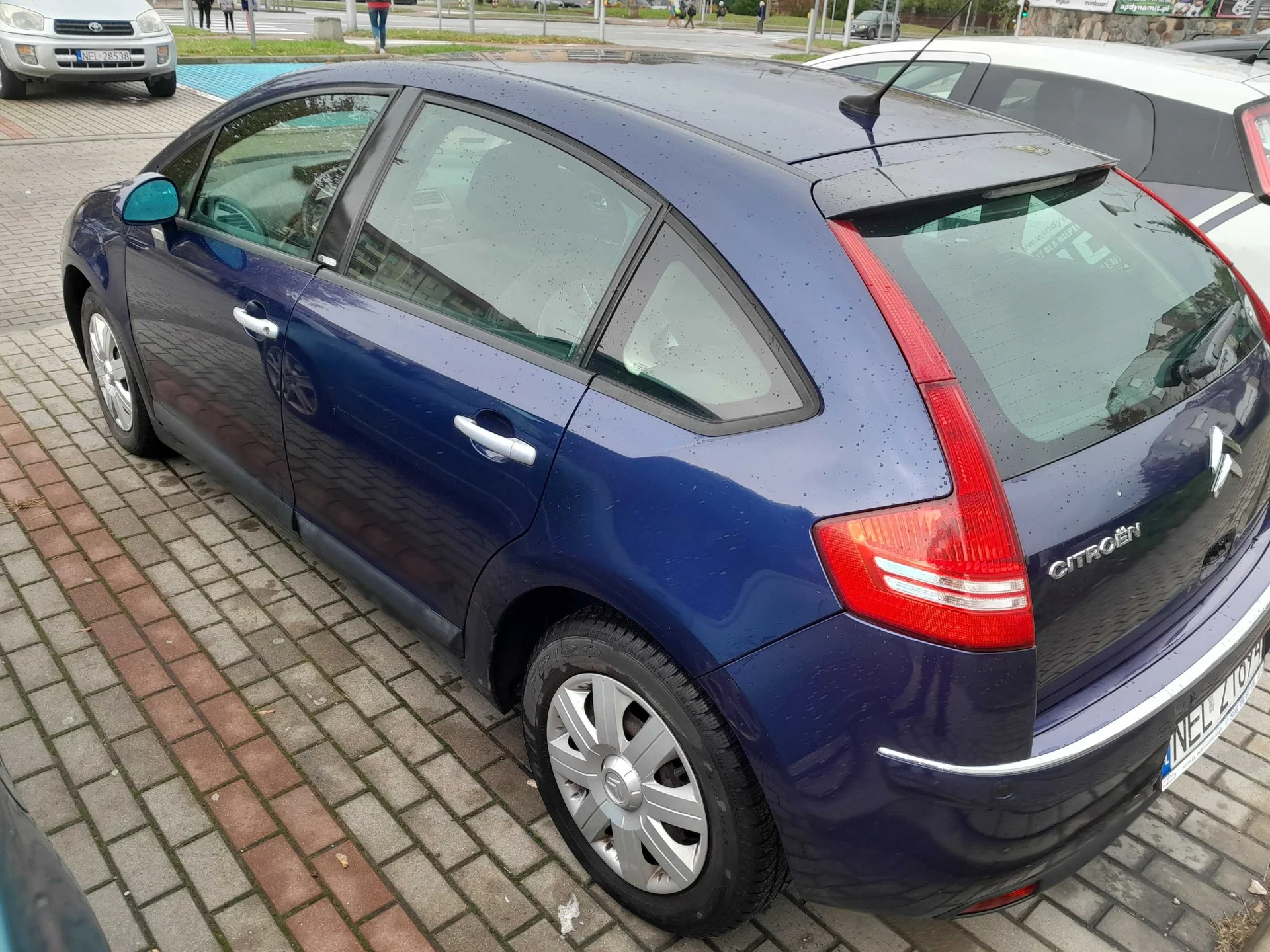 Zdjęcie ogłoszenia