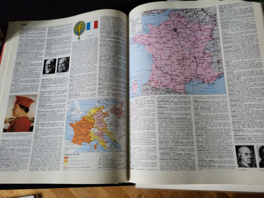 Encyklopedia Popularna PWN 1983r real foto