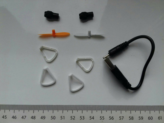 Dron Mini zdalnie sterowany Nowa zabawka utrzymuje stałą wysokość co u