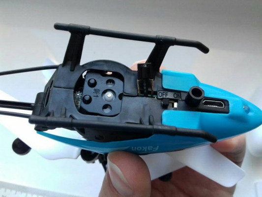 Sprzedam:  Zabawka Helikopter Fakon RC, czujnik zbliżeniowy, pilot na