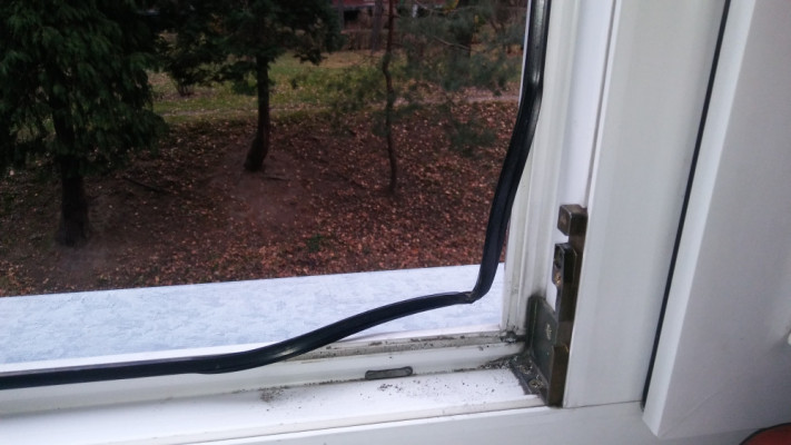 regulacja okien naprawa okien uszczelnianie serwis szklenie Śląsk