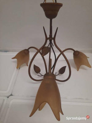 Sprzedam Okazałą Stylową Lampę Sufitową